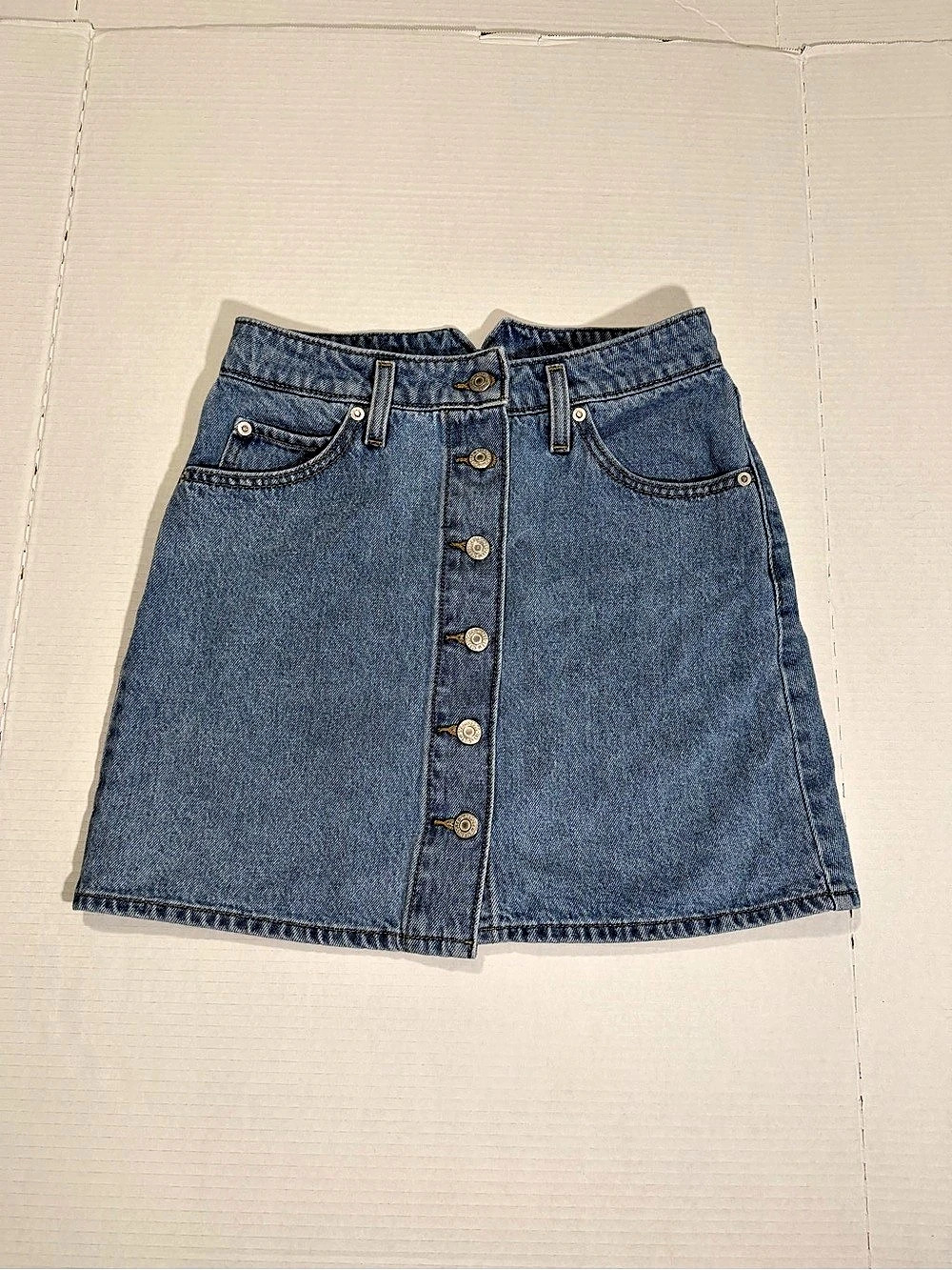 Levi's Icon Skirt Denim Mini Skirt Size 26